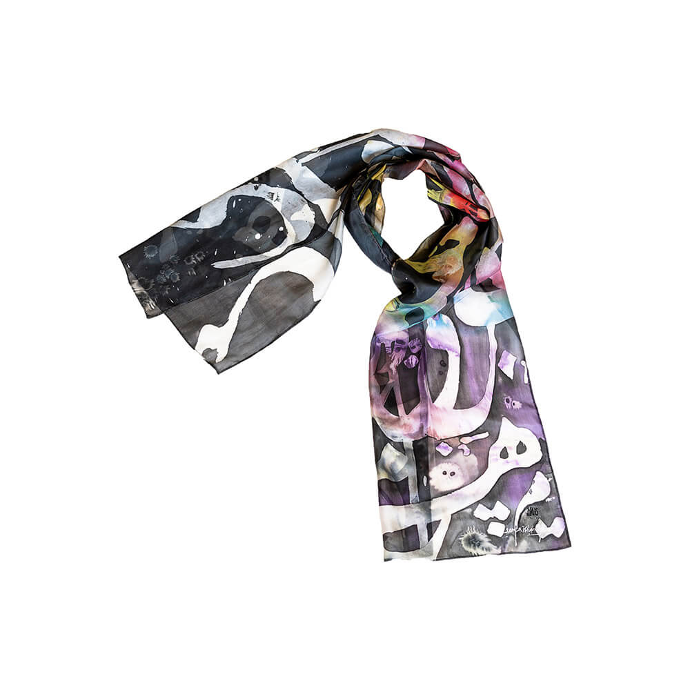 Gradient-Letters-Shawl